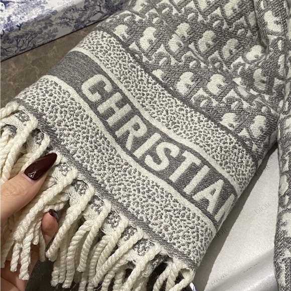 Dior Gray Patterned Men's Scarf - Picture 3 of 3